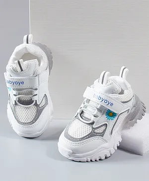 Babyoye Sports Shoes - White