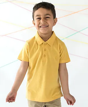 Campana Half Sleeves Solid Color Polo T-Shirt  - Yellow