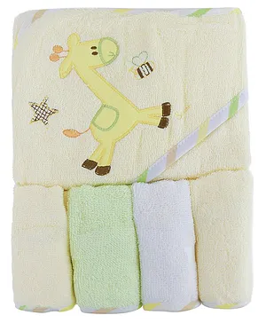 Baby Moo Giraffe Applique Hooded Towel and Wash Cloth Combo - Multicolor 