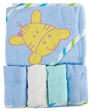 Baby Moo Hooded Towel With 4 Wash Cloth Set - Multicolor 