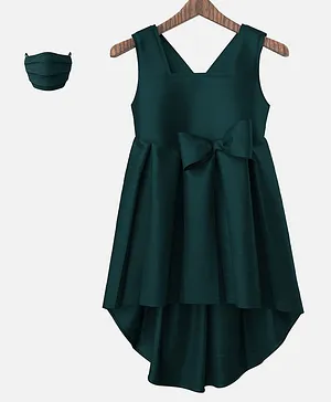 HEYKIDOO Sleeveless Box Pleated High Low Style Dress With Matching Mask - Green