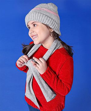 Babyhug Woollen Cap & Muffler Set - Diameter 10 cm