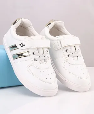 Babyoye Casual Shoes - White