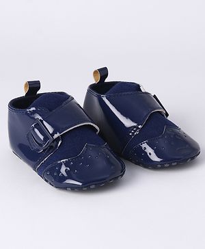 Cute Walk by Babyhug Booties - Blue