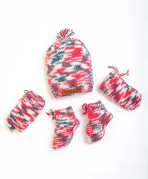 The Original Knit Handmade Cap Mittens & Socks - Multicolour