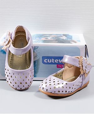 Cute Walk by Babyhug Belly Shoes Butterfly Applique - Purple