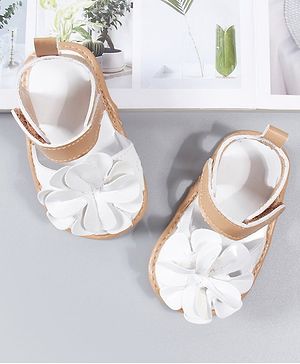 Cute Walk by Babyhug Booties Floral Applique - White Light Brown