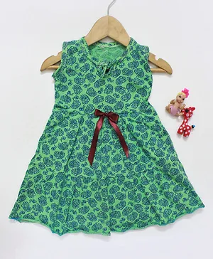 Many frocks & Sleeveless Paisley Printed  Dress - Green