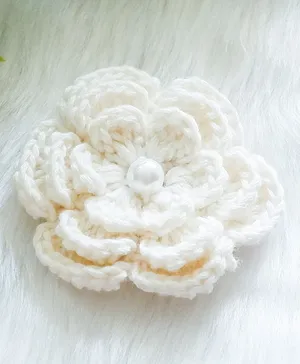 Bobbles & Scallops Layered Crochet Big Flower Alligator Clip - White