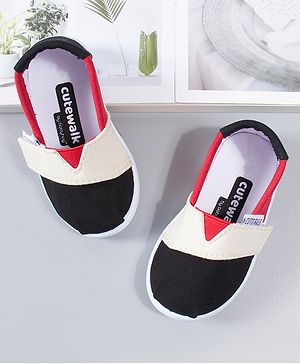 Cute Walk by Babyhug Casual Shoes - Black Red