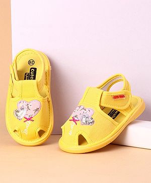 Cute Walk by Babyhug Sandals Heart Embroidery - Yellow