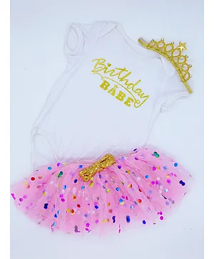 MOMISY Half Sleeves Onesie & Tutu Skirt with Booties & Tiara Birthday Print - Pink