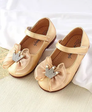 KIDLINGSS Bow & Crown Applique Mary Janes - Gold