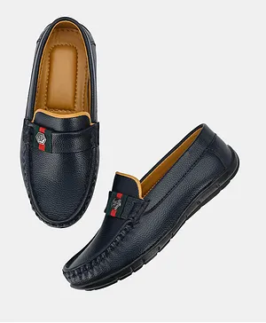TUSKEY Solid Loafers - Navy Blue