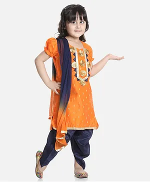 Bownbee Puff Short Sleeves Chnaderi Kurti With Dhoti - Orange