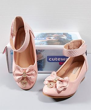 Cute Walk by Babyhug Party Wear Belly Shoes Bow Appliques - Pink