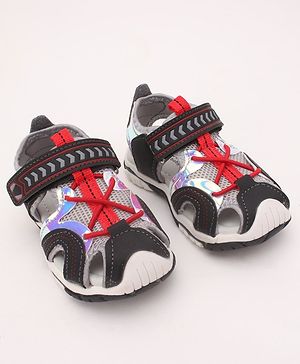 Cute Walk by Babyhug Casual Sandals - Black
