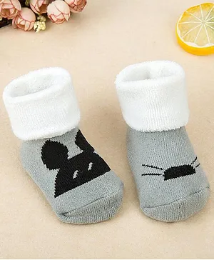 Flaunt Chic Mouse Printed Socks - Grey