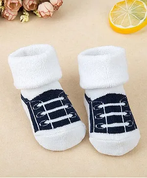 Flaunt Chic Striped Socks - Blue