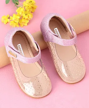 Cute Walk by Babyhug Belly Shoes - Pink