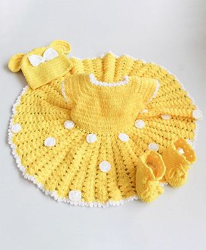 Woonie Sleeveless Flower Design Handmade Dress With Cap & Booties - Yellow