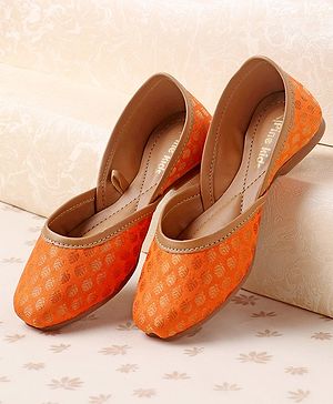 Pine Kids Ethnic Wear Mojaris - Orange