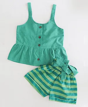 Woonie Sleeveless Striped Top With Shorts - Green