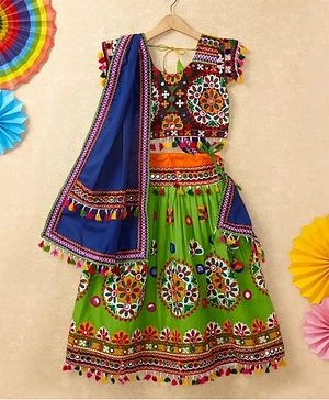 Banjara India Navratri Half Sleeves Kutchi Embroidered Choli With Lehenga & Dupatta - Green