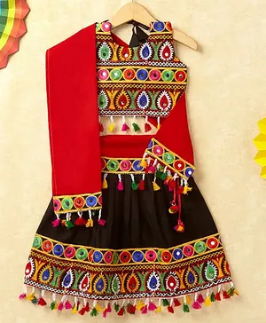 Banjara India Sleeveless Navratri Kutchi Embroidery Detailing Halter Neck Choli With Lehenga & Dupatta - Black