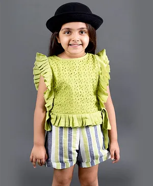 Beyabella Cut Sleeves & Back Buttoned Schiffli Top With Cotton Shorts - Green