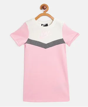Nike Half Sleeves Logo Print Dress - Pink