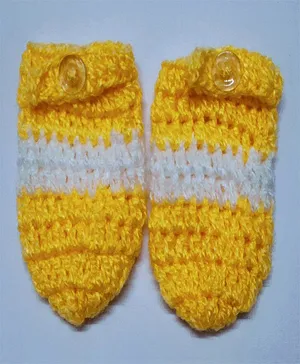 Knits & Knots crochet Colour Block Pattern Mittens - Yellow