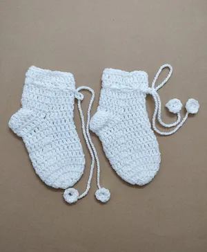 Little Peas Solid Colour Socks - White