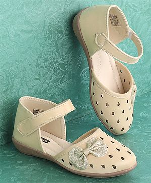 Pine Kids Party Wear Belly Shoes Bow Appliques - Golden