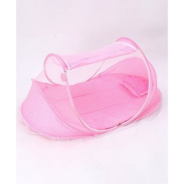 baby bed first cry