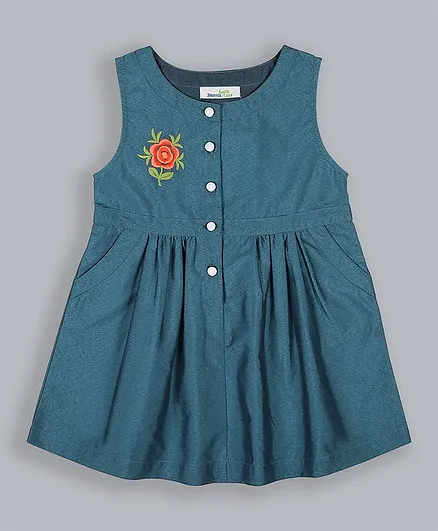 ShopperTree Sleeveless Flower Embroidered Dress - Green