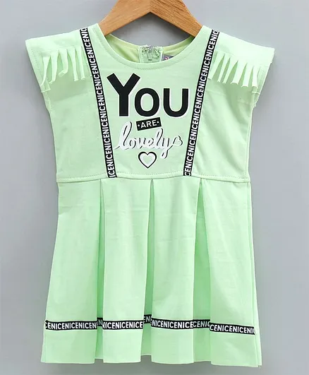 Enfance Core Cap Sleeves Text Print Box Pleated Dress - Green