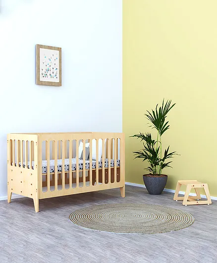 X&Y Gold Cherry Wooden Crib Large - Brown