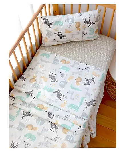 Elementary Pure Organic Cotton Bedsheet With 1 Pillow Cover Animal World Theme - Multicolor