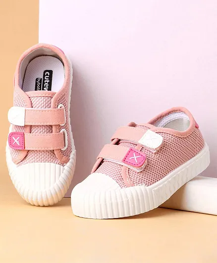 Cute Walk by Babyhug Casual Shoes With Velcro Closure Solid- Pink
