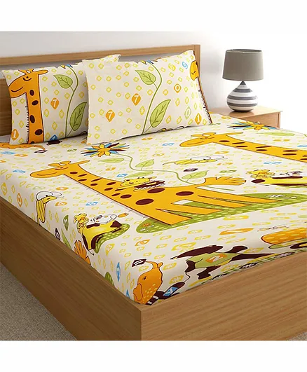 Filymore Giraffe kids Double Bedsheet with 2 Pillow Covers Giraffe Cartoon Printed Bed Cover Made with Polycotton Bedsheet - Yellow