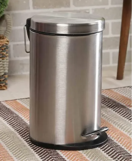 Dream Weaverz Stainless Steel Pedal Dustbin With Removable Inner Bucket- Matte Silver