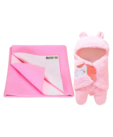 BRANDONN New Born Baby Gift Set Combo Pack for Baby Boys and Baby Girls Pack of 2 Pcs - Pink