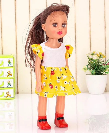 Speedage Kiara Fashion Doll - Height 25 cm (Color & Print May Vary)