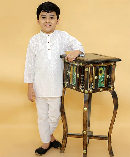 MoMaa Boys Pure Cotton  Full Sleeves Chikankari Embroidered Kurta Pyjama Set - White