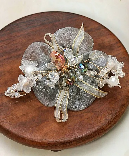 Yellow Bee Beads & Stone Detailed Daisy Flower Embellished Hair Clip - Grey