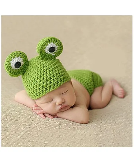 Babymoon Frog New Born Designer Baby Cap Photography Shoot Prop - Green