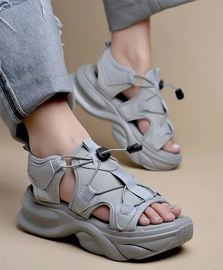 Buy Shoetopia Solid Sandals Grey for Girls (9-10 Years) Online, Shop at  20661407