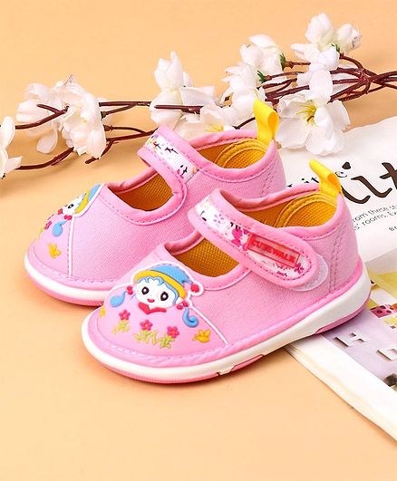 firstcry girl shoes