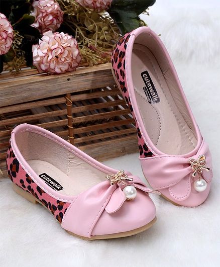 girl belly shoes